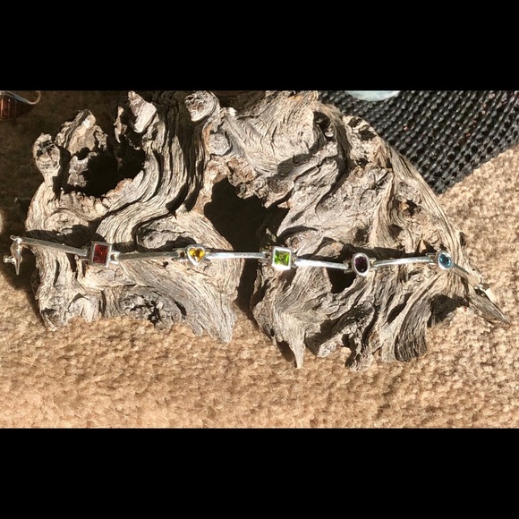 925 Bracelet 5 different,shaped,faceted,stones❣️ - Picture 2 of 6